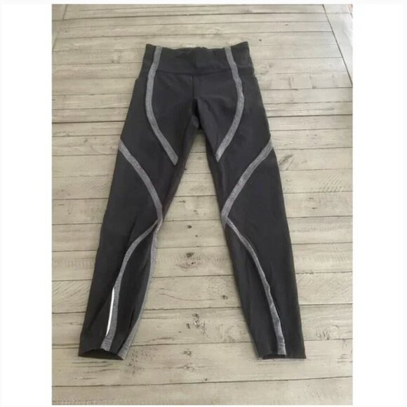 Lululemon Wild Twist 7/8 Tight *25" Black size 4 W5AY8S - Picture 5 of 6